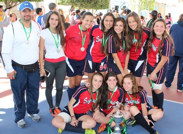 邱贻可采用 邱贻可采用