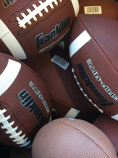 邱贻可还重 邱贻可还重